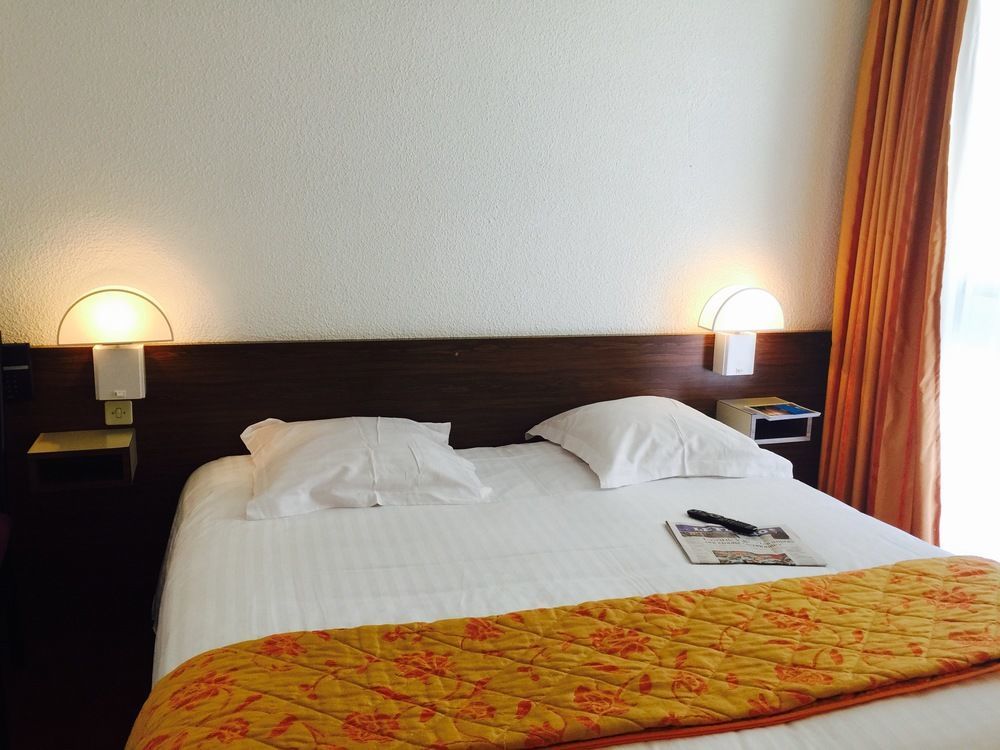 דייפ Hotel Windsor Contact Hotel מראה חיצוני תמונה