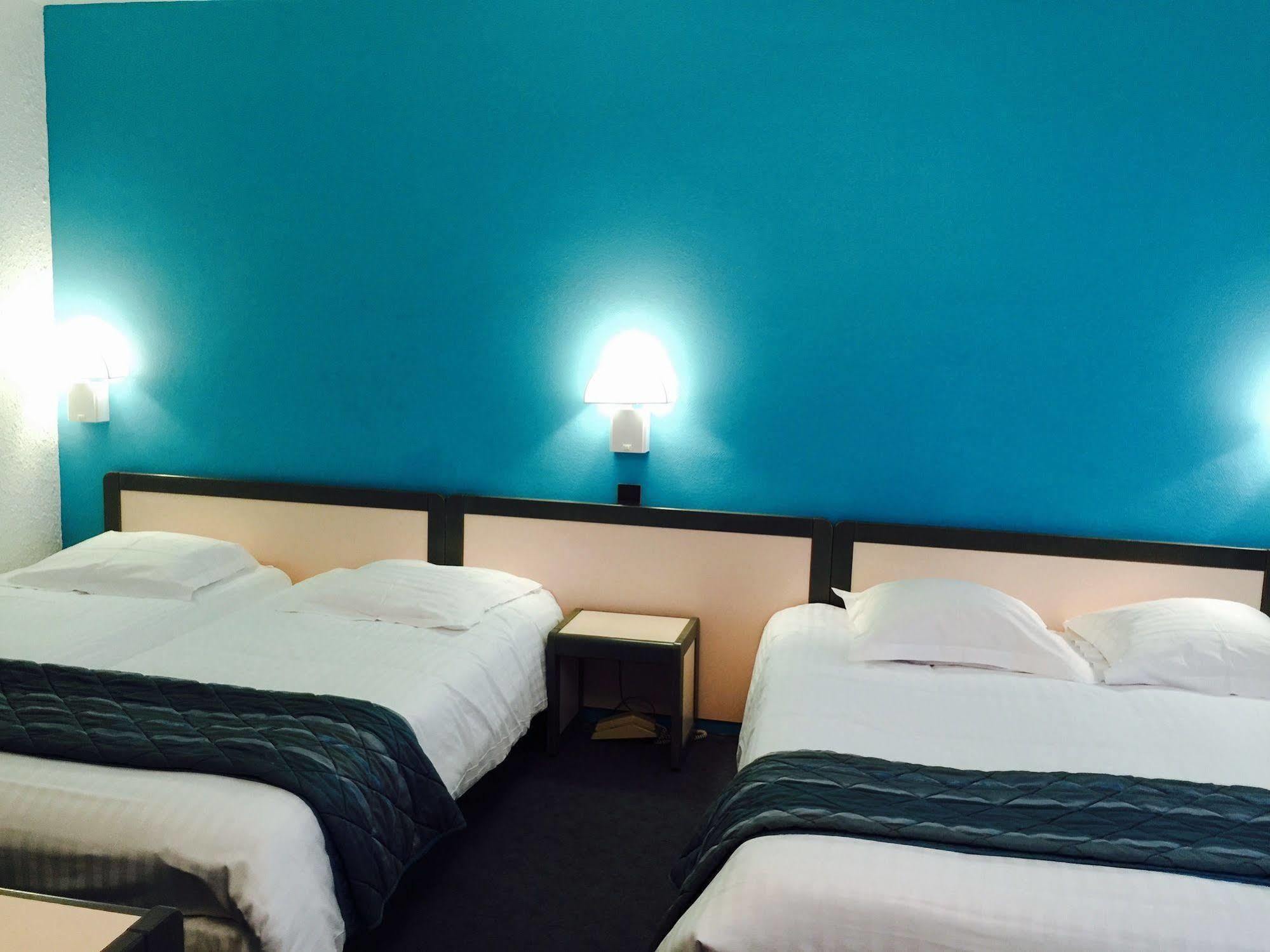 דייפ Hotel Windsor Contact Hotel מראה חיצוני תמונה